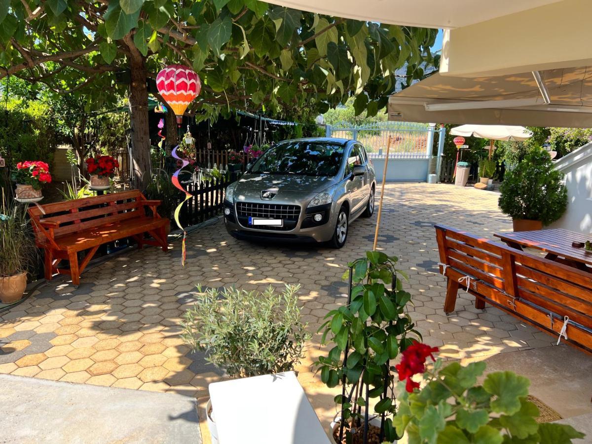 Iris-Gogo House Lägenhet Nafplion Exteriör bild